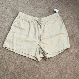 linen shorts
